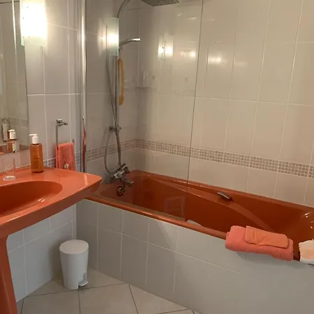 Capucine Quarto em Acomodações Particulares *